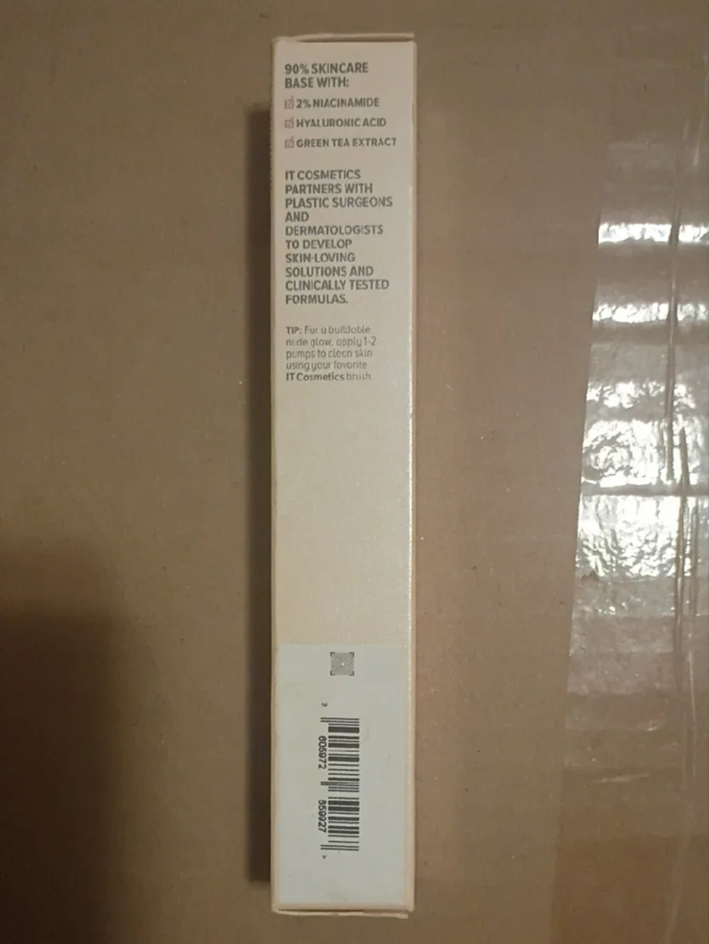 IT Cosmetics CC+ Nude Glow SPF 40 Color Correcting Skin Tint - Light
